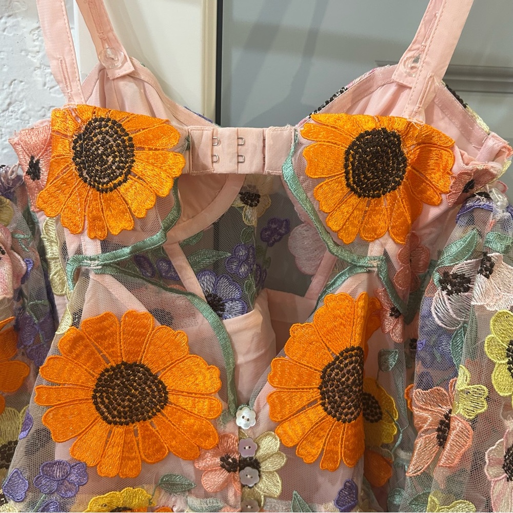 NWT For Love & Lemons Prato Flower Floral Appliqué Mini Dress - Picture 11 of 13